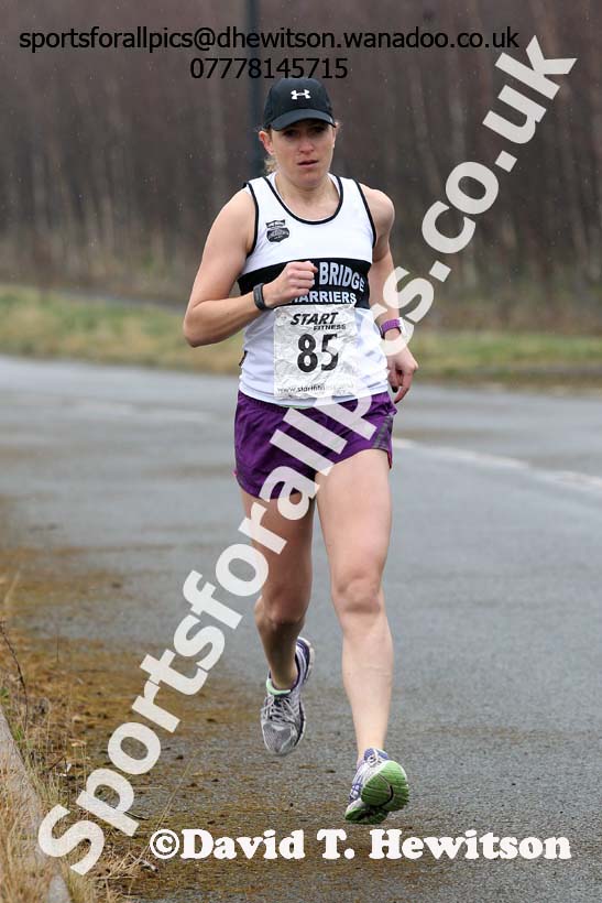 Womens relay, Elswick Harriers Relays, Newburn, Newcastle. Photo: David T. Hewitson/Sports for All Pics